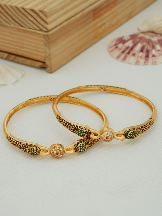 Premium Bangles Online | Wedding, Casual & Party Wear Bangles Designs (1 Pair)