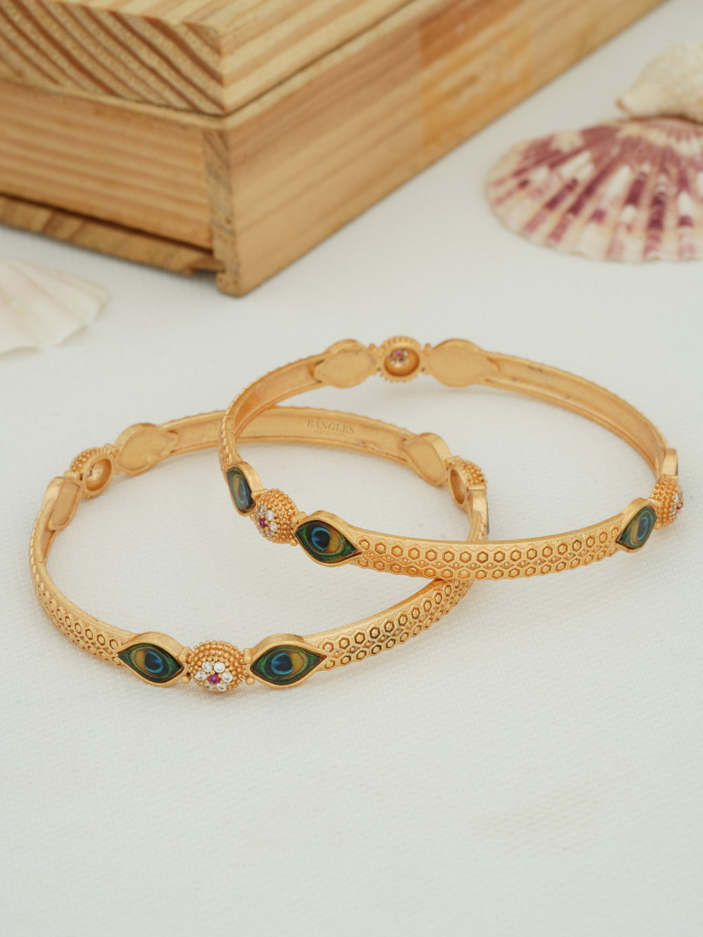 Beautiful Antique Gold Elegant Bangle Set (Set of 4) | Trendy & Classic Bangle Set for Women