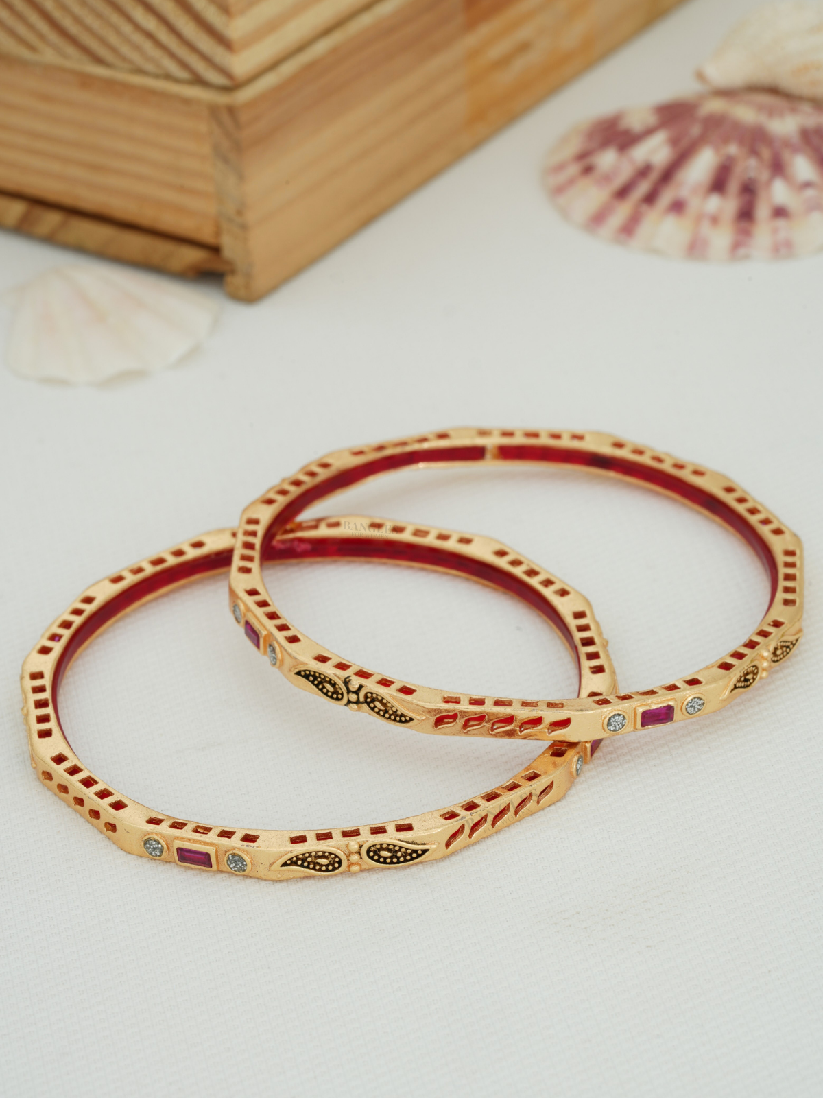 Shop Fancy Bangles for Women | Stylish Artificial Bangles with Gold Finish (1 Pair)