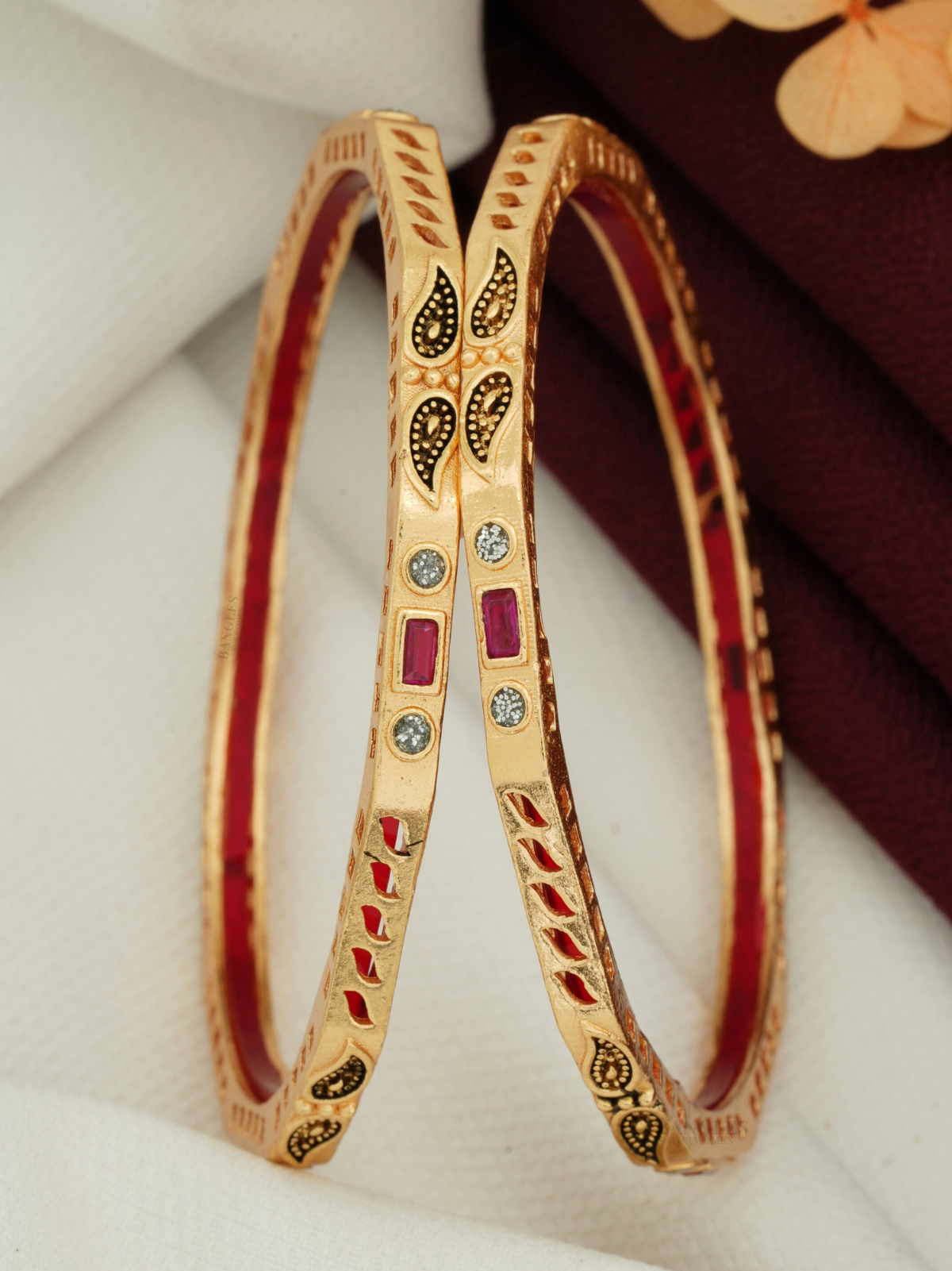 Shop Fancy Bangles for Women | Stylish Artificial Bangles with Gold Finish (1 Pair)