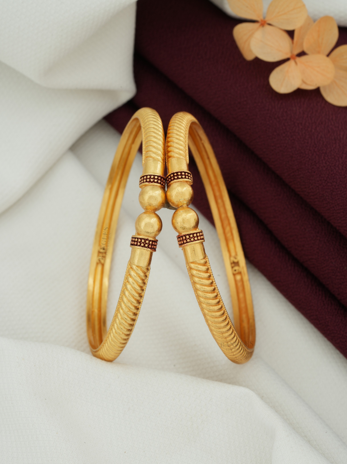 Wedding Bangles for Women | Antique & Fancy Designs Online (1 Pair) (Copy)