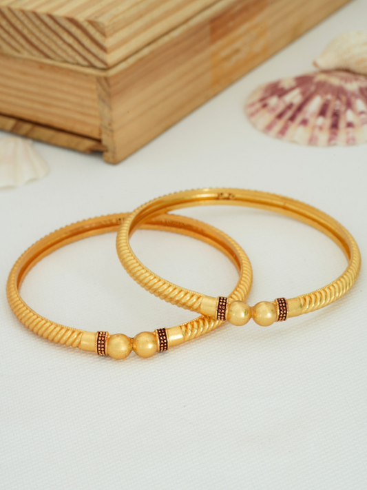 Wedding Bangles for Women | Antique & Fancy Designs Online (1 Pair) (Copy)