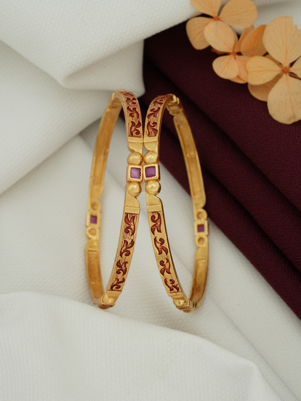 Stylish Bangles for Women | Trendy & Elegant Bangles Set (1 Pair)