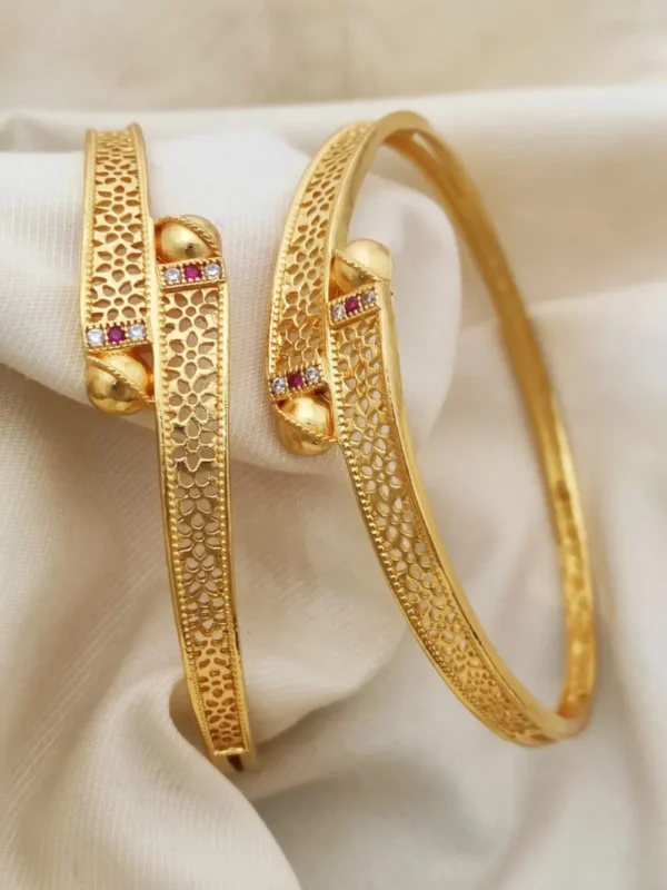 Best artificial bangles for daily use in india