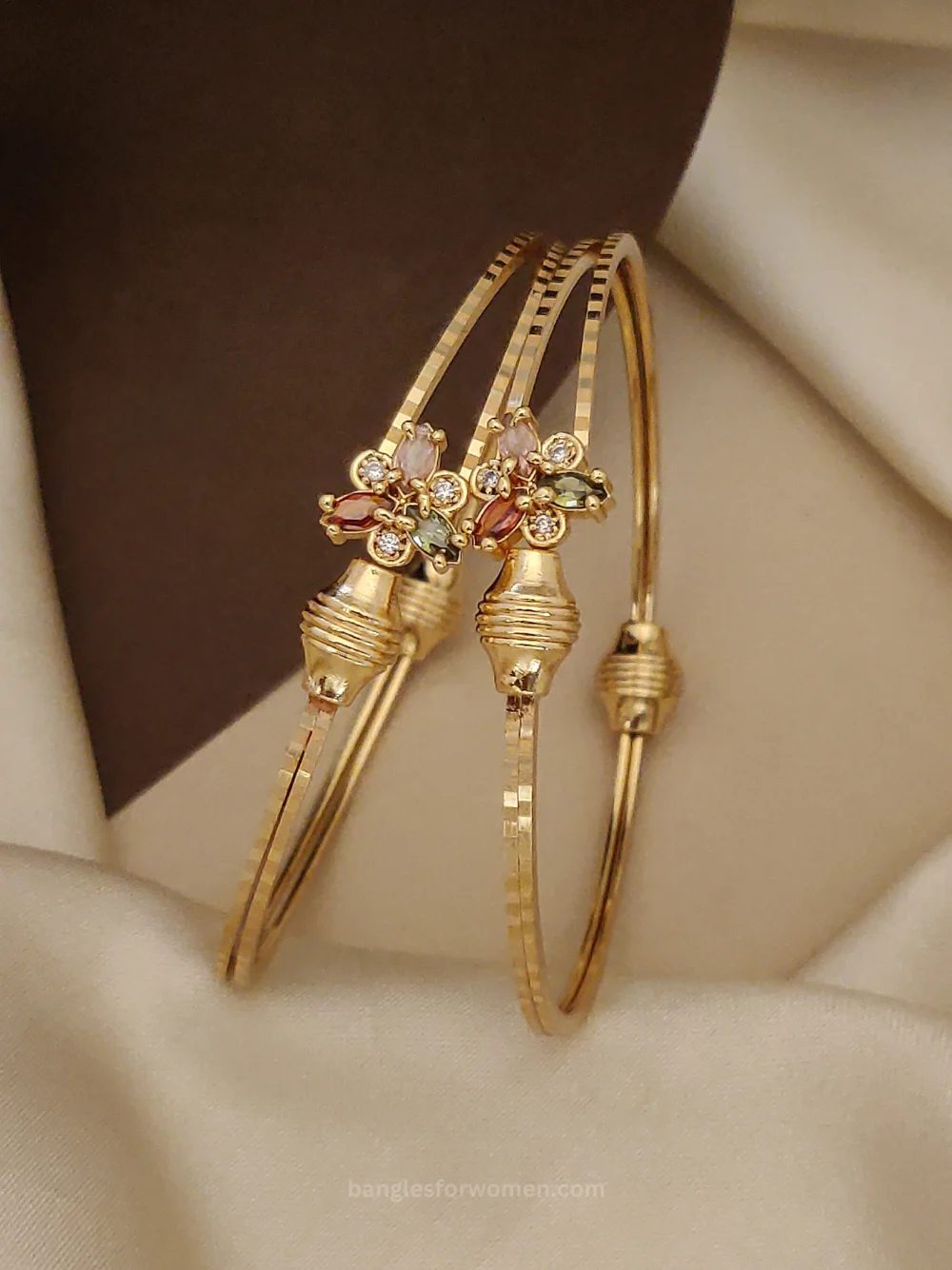 Trendy Bracelets for Ladies Artificial