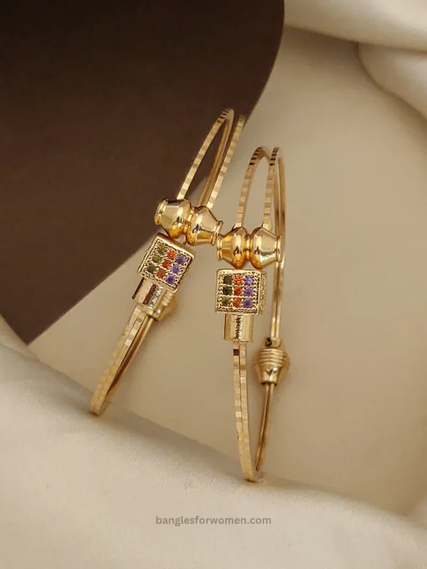 Women Gold Bangle Bracelet